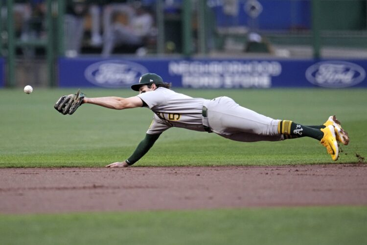 Pirates unable to overcome two home runs by Athletics